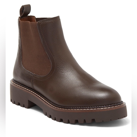 Caslon Shoes - Caslon Miller Water Resistant Chelsea Boot in Chocolate Brown Leather Lug Sole